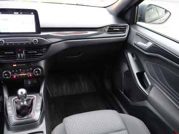 Ford Focus IV Kombi 1.5 EcoBoost 182KM 2020 Ford Focus 1.5 EcoBoost, Salon Polska, Serwis ASO, zdjęcie 7