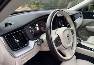 Volvo XC60 2020 Volvo XC 60 D4 FullLed El.Klapa Podgrzewane Fotele Skora Kamera Serwis Pie, zdjęcie 5