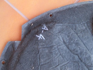 AUDI A4 1996-02R TLUMENÍ KAPOTY KRYTU MOTORU