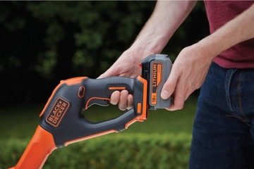 BLACK DECKER Аккумуляторная струнная газонокосилка 30 см 18 В 4,0 Ач STC1840EPC