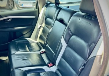 Volvo V70 III Kombi 2.5 T 231KM 2010 Volvo V70 2.5T 231KM Rdesing Skory BiXenon PDC Summum climatronic 2.5, zdjęcie 29