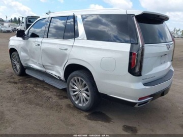 Cadillac Escalade III 2022 Cadillac Escalade Premium Luxury 2022 6.2l 6.2 Benzyna 420KM, zdjęcie 3