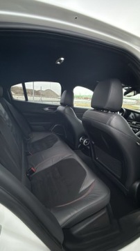 Alfa Romeo Giulia II Sedan 2.9 V6 510KM 2018 Alfa Romeo Giulia Alfa Romeo Giulia 2.9 Quadrfoglio 2.9 Benzyna 510KM, zdjęcie 13