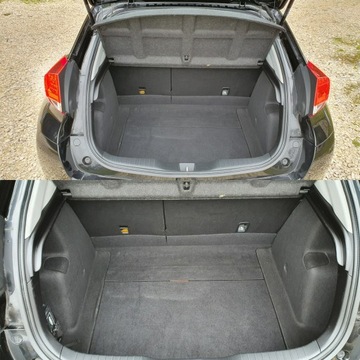 Honda Civic IX Hatchback 5d 2.2 i-DTEC 150KM 2011 Honda Civic 2.2 iDTEC 150KM # Climatronic # Kamera, zdjęcie 31