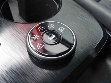 Nissan X-Trail IV 1.5 VC-T e-POWER 213KM 2025 Od ręki - Tekna e-POWER 4WD 1.5 213KM / Pakiet Premium, zdjęcie 11