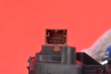 РУЧКА ВНУТРЕННЯЯ ЛЕВАЯ ПЕРЕДНЯЯ 8X0837019D AUDI A1 8X 3D HB 10-14