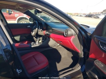 Alfa Romeo Giulia II 2018 Alfa Romeo Giulia Ti Lusso 2018 2.0l 2.0 Benzyna 280KM, zdjęcie 9