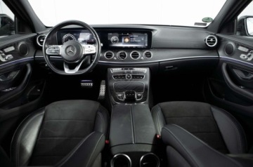 Mercedes Klasa E W213 Limuzyna 2.0 220d 194KM 2019 Mercedes-Benz Klasa E E220d 4 Matic AMG Salon Polska Autotrade Mercedes, zdjęcie 27