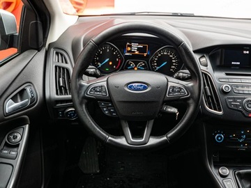 Ford Focus III Kombi Facelifting 1.5 TDCi 95KM 2015 FORD Focus 1.5 TDCi Combi 95KM 2015, zdjęcie 9