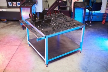 STÓŁ SPAWALNICZY 1200 X 1200 SYSTEM 28 + NARZĘDZIA