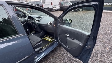 Renault Clio III Hatchback 3d Phase II 1.2 16v 75KM 2012 Renault Clio Yahoo 1.2 GWARANCJA 1.1 Benzyna 75KM, zdjęcie 22