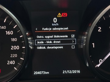 Land Rover Discovery Sport SUV 2.0 eD4 150KM 2017 Land Rover Discovery Sport TD4 SE 4WD, 1 właścicie, zdjęcie 22