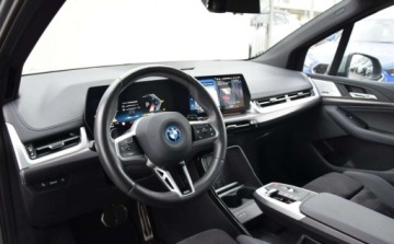 BMW Seria 2 G42-U06 Active Tourer Plug-In 1.5 225e 245KM 2023 BMW Seria 2 BMW 225e xDrive Active TourerPAKIET M Dostepny od reki w BMW T, zdjęcie 9