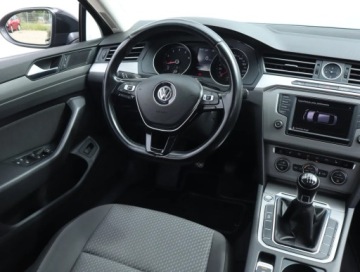 Volkswagen Passat B8 Limousine 1.4 TSI BlueMotion Technology 125KM 2016 VW Passat 1.4 TSI, Salon Polska, Serwis ASO, GAZ, zdjęcie 6