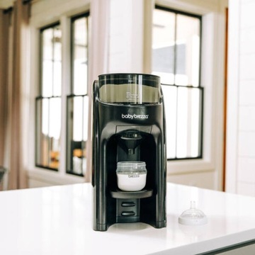 Молочница для детей Baby Brezza Formula Pro Advanced, черная