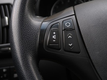 Hyundai i30 I CW Facelifting 1.4 DOHC 109KM 2011 Hyundai i30 1.4 CVVT, Klima, zdjęcie 13