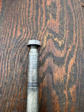 oś oska kola przod 20 przedniego zawies yamaha yzf yz 125 / 250 / 450