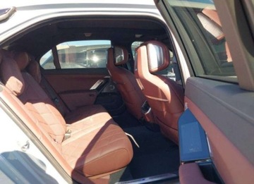 BMW 2024 BMW i7 2024, EDRIVE50, od ubezpieczalni Elektryczny 449KM, zdjęcie 10