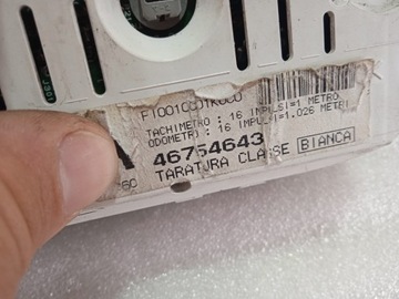 FIAT BRAVA PŘÍSTROJOVÁ DESKA TACHOMETR 46754643