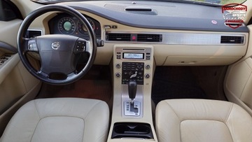 Volvo XC70 II Kombi 2.4 D5 185KM 2008 Volvo XC 70 Rej PL Sumum 4x4 Serwis Webasto Navi Ksenon Skora Tempomat Bez, zdjęcie 4
