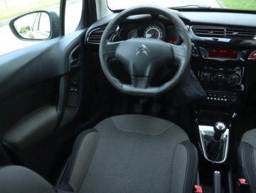 Citroen C3 II Hatchback facelifting 1.2 VTi 82KM 2015 Citroen C3 1.2 VTi, Klima, Tempomat, zdjęcie 6