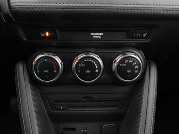 Mazda 2 III Hatchback 5d 1.5 SKY-G i-ELOOP 115KM 2018 Mazda 2 rata brutto od 2 072 zł / m-c |Klimatyzacj, zdjęcie 19