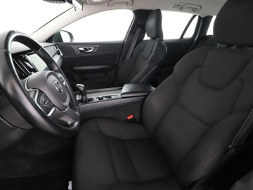Volvo V60 II  Kombi 2.0 D3 150KM 2019 Volvo V60 GRATIS! Pakiet Serwisowy o wartości, zdjęcie 12