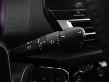 Citroen C4 III SUV 1.2 PureTech 130KM 2022 Citroen C4 Automat Navi Kamera cofania, zdjęcie 36