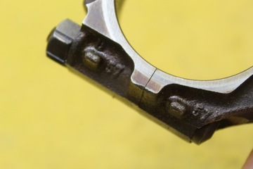 ШАТУН ПОРШНЯ A3 8L 1.8 B GOLF IV AGN