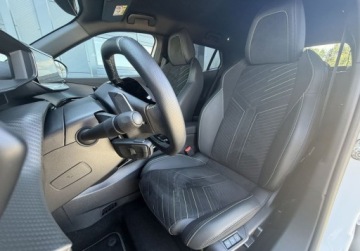 Peugeot 2008 II 2025 Peugeot 2008 PureTech mHEV GT e-DCS6 1.2 Benzyna 136KM, zdjęcie 9