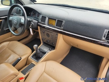 Opel Vectra C Sedan 2.2 i 16V 155KM 2004 Opel Vectra 2.2i Cosmo Plus Bezwypadkowa 2.2 Benzyna 155KM, zdjęcie 12