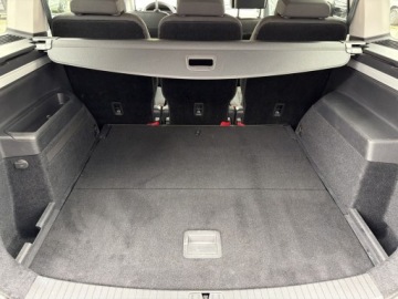 Volkswagen Touran III 2.0 TDI 150KM 2023 Volkswagen Touran 2.0 TDI / 150 KM Comfortline DSG, zdjęcie 16