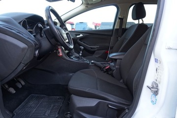 Ford Focus III Kombi Facelifting 1.5 EcoBoost 150KM 2018 Ford Focus Salon PL Tempomat Quickclear Gold X EcoBoost LED FV23, zdjęcie 13