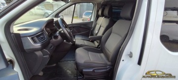 Renault Trafic III Combi 2.0 dCi  150KM 2023 Renault Trafic III 2.0D 150KM Salon Pl. 2.0 Diesel 150KM, zdjęcie 10