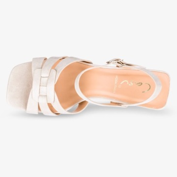 УДОБНЫЕ ЖЕНСКИЕ САНДАЛИИ НА ШИРОКОМ КАБЛУКЕ НОВЫЕ 38