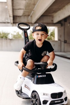 Спортивная коляска MX5 с ручкой и светодиодной подсветкой