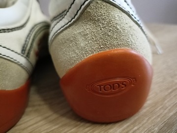 Tod's Junior buty sportowe sneakersy trampki 39