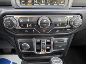 Jeep Wrangler IV Sahara Plug-In Seria 6 2.0 4xe 381KM 2021 JEEP WRANGLER Sahara, 2.0l 4xe Plug-in-Hybrid 381KM * Przebieg:40, 342km, zdjęcie 11