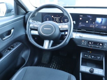 Hyundai Kona I Crossover Facelifting 1.6 T-GDI 198KM 2023 Hyundai Kona 1.6 T-GDI, Salon Polska, zdjęcie 6