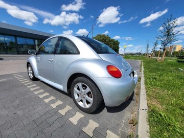 Volkswagen New Beetle Hatchback 1.6 102KM 2004 Volkswagen New Beetle VW New Beetle 1,6 Benzyna Zamiana 1.6 Benzyna 102KM, zdjęcie 10