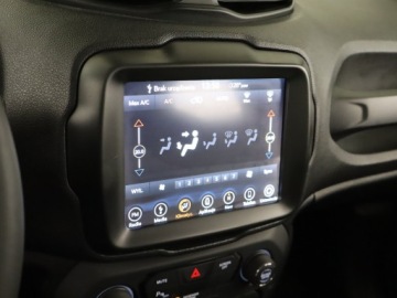 Jeep Renegade SUV 1.4 MultiAir 140KM 2018 Jeep Renegade 1.4 MultiAir, Automat, Navi, Klima, zdjęcie 15