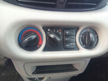 NISSAN ALMERA TINO PANEL VENTILACE KLIMATIZACE