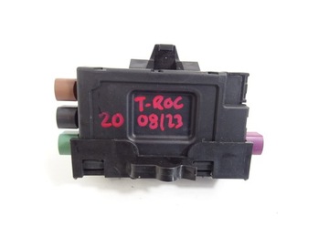 МОДУЛЬ VW T-ROC КРЕПЛЕНИЕ USB-КОНТРОЛЛЕРА 5G0035953D 5QA035643