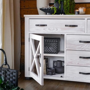 Большой деревянный комод SEL19