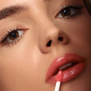 Eveline Cosmetics Блеск для губ Variete 06