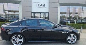 Jaguar XE Sedan 2.0 i4 180KM 2017 Jaguar XE 2.0 Diesel 180KM, zdjęcie 7