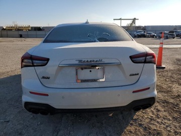 Maserati Ghibli III 2021 Maserati Ghibli S 2021 3.0l 3.0 Benzyna 424KM, zdjęcie 2