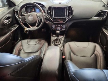 Jeep Cherokee V 2020 Jeep Cherokee Limited 2020 3.2l 3.2 Benzyna 271KM, zdjęcie 8