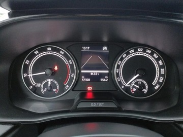 Skoda Fabia IV 1.0 TSI 110KM 2023 Škoda Fabia 1.0 TSI Ambition IV (2021-) 1.0TSI 11, zdjęcie 17