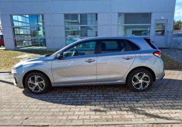 Hyundai i30 III Hatchback Facelifting 1.5 T-GDI 48V 160KM 2024 Hyundai i30 1.5 T-GDI 48V 160KM Smart Salon PL Serwis ASO FV23 1.5 Benzyna, zdjęcie 2